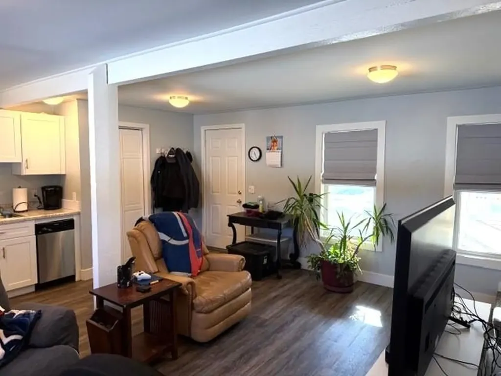 79 High Street Pittsfield NH 03263