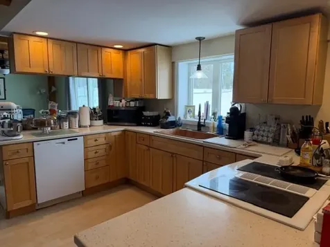 79 High Street Pittsfield NH 03263