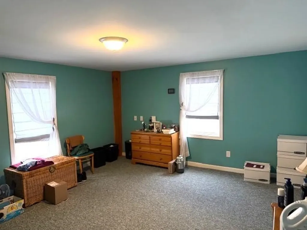 79 High Street Pittsfield NH 03263