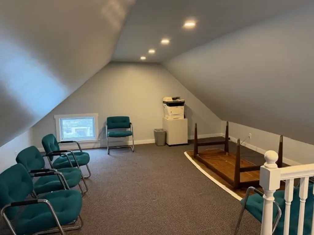 79 High Street Pittsfield NH 03263