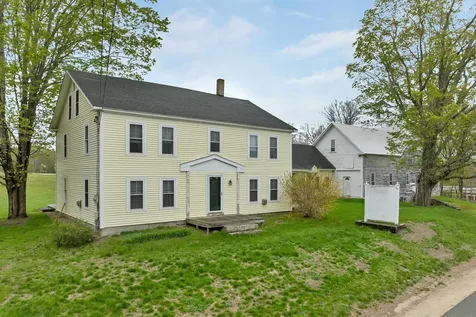 79 High Street Pittsfield NH 03263
