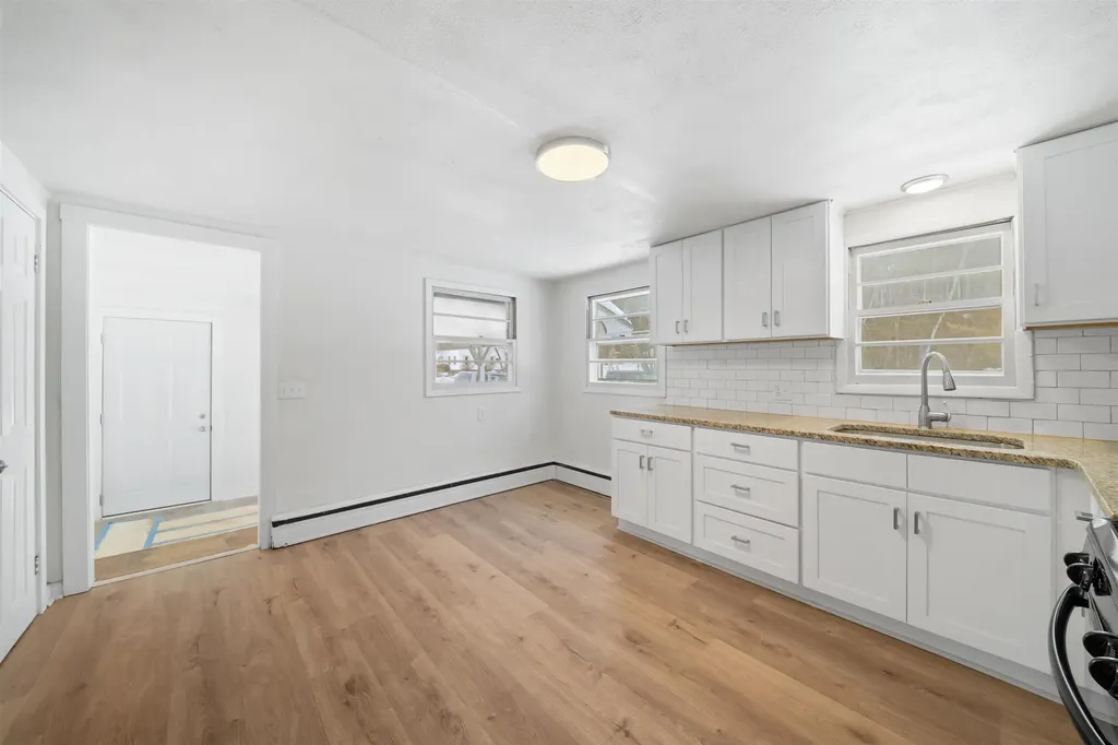 133 Lafayette Street Laconia NH 03246