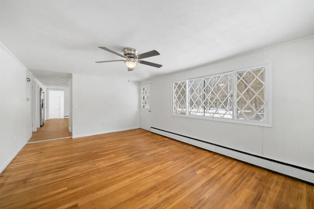 133 Lafayette Street Laconia NH 03246