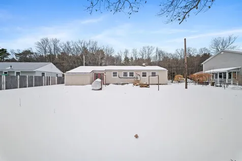 133 Lafayette Street Laconia NH 03246