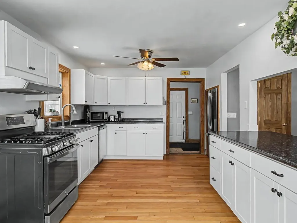 802 Alburgh Springs Road Alburgh VT 05440