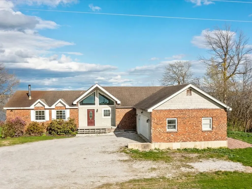 802 Alburgh Springs Road Alburgh VT 05440