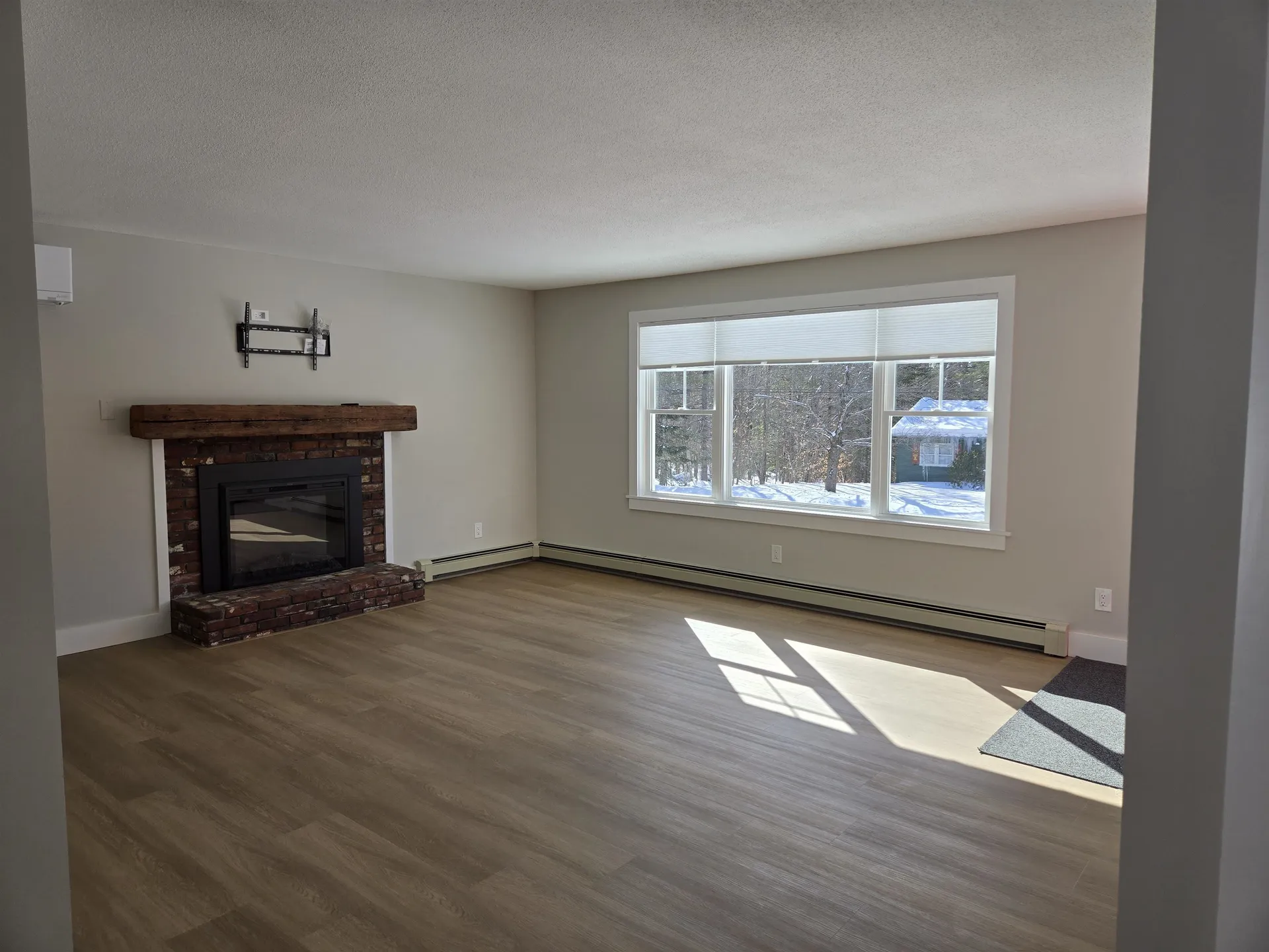 32 Homan Lane New London NH 03257