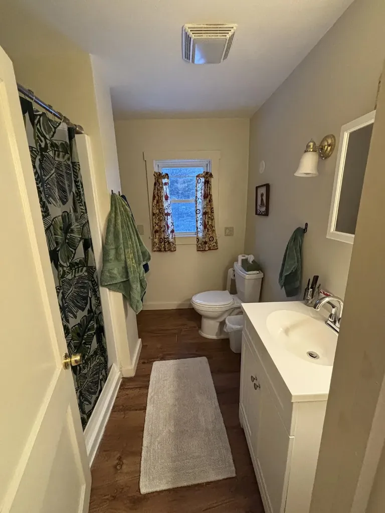 3886 Route 25 Rumney NH 03266