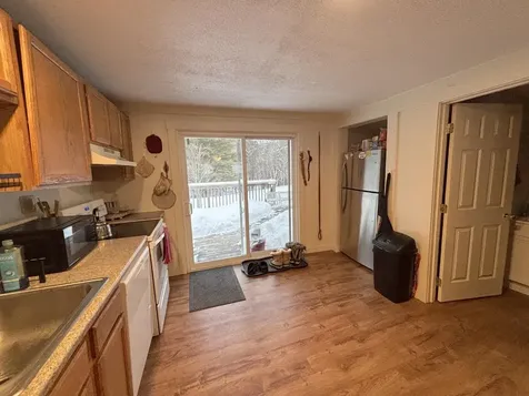 3886 Route 25 Rumney NH 03266