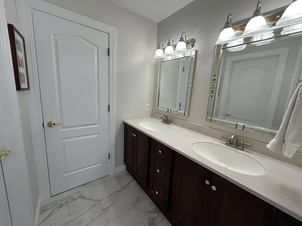 15 Prentiss Way Exeter NH 03833