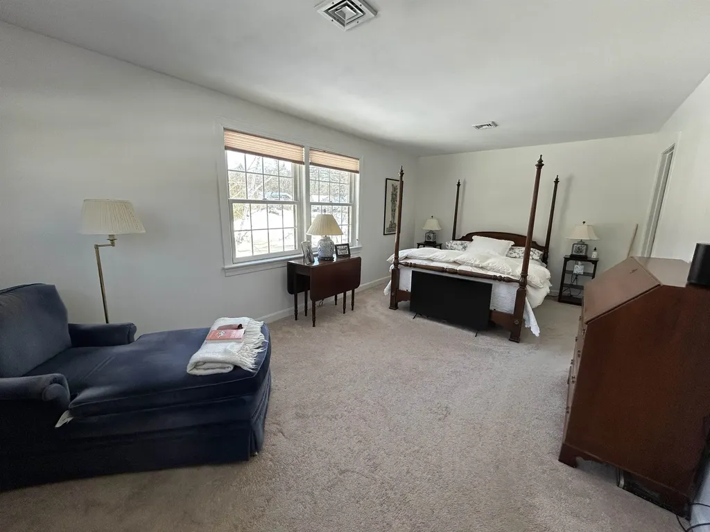 15 Prentiss Way Exeter NH 03833