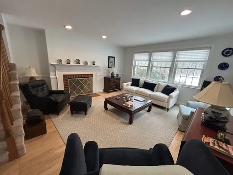 15 Prentiss Way Exeter NH 03833