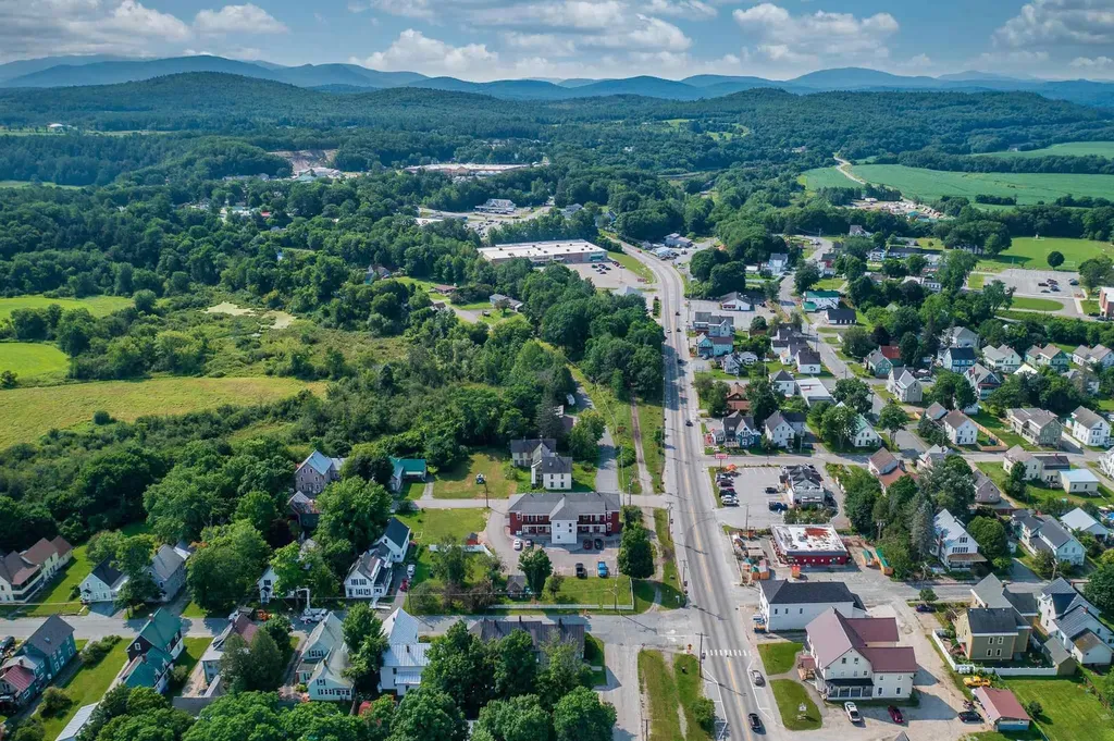 2 & 6 Perkins Place Haverhill NH 03785