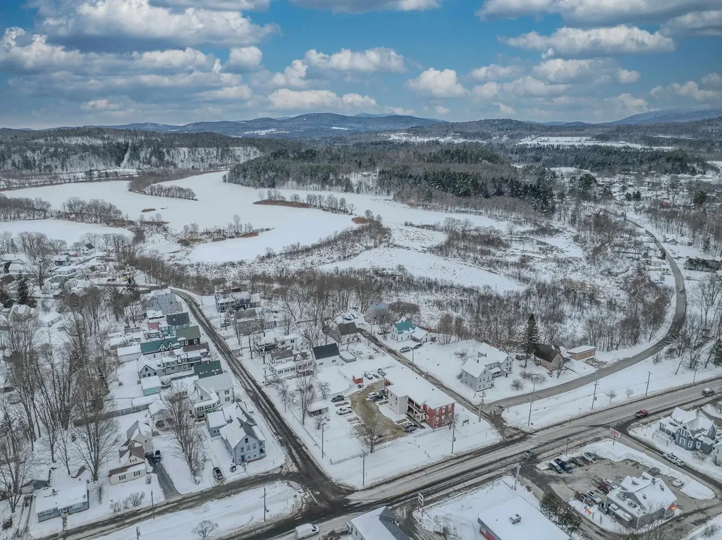 2 & 6 Perkins Place Haverhill NH 03785