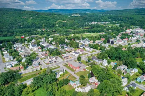 2 & 6 Perkins Place Haverhill NH 03785