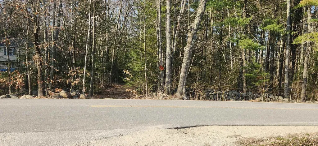 M20 L45 Green Road Raymond NH 03077