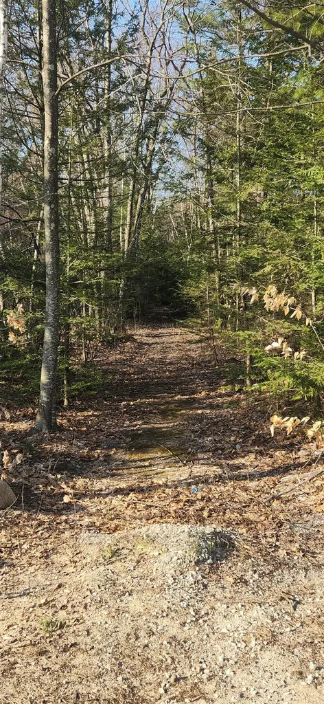 M20 L45 Green Road Raymond NH 03077