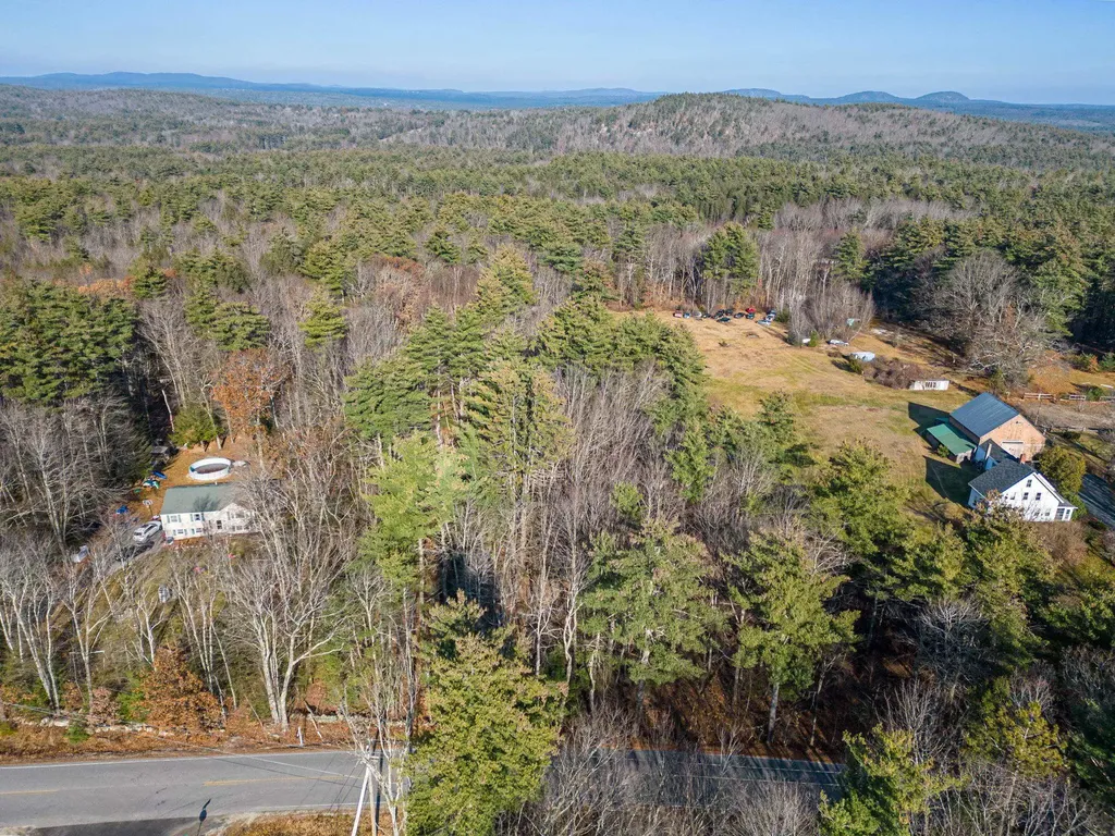 M20 L45 Green Road Raymond NH 03077