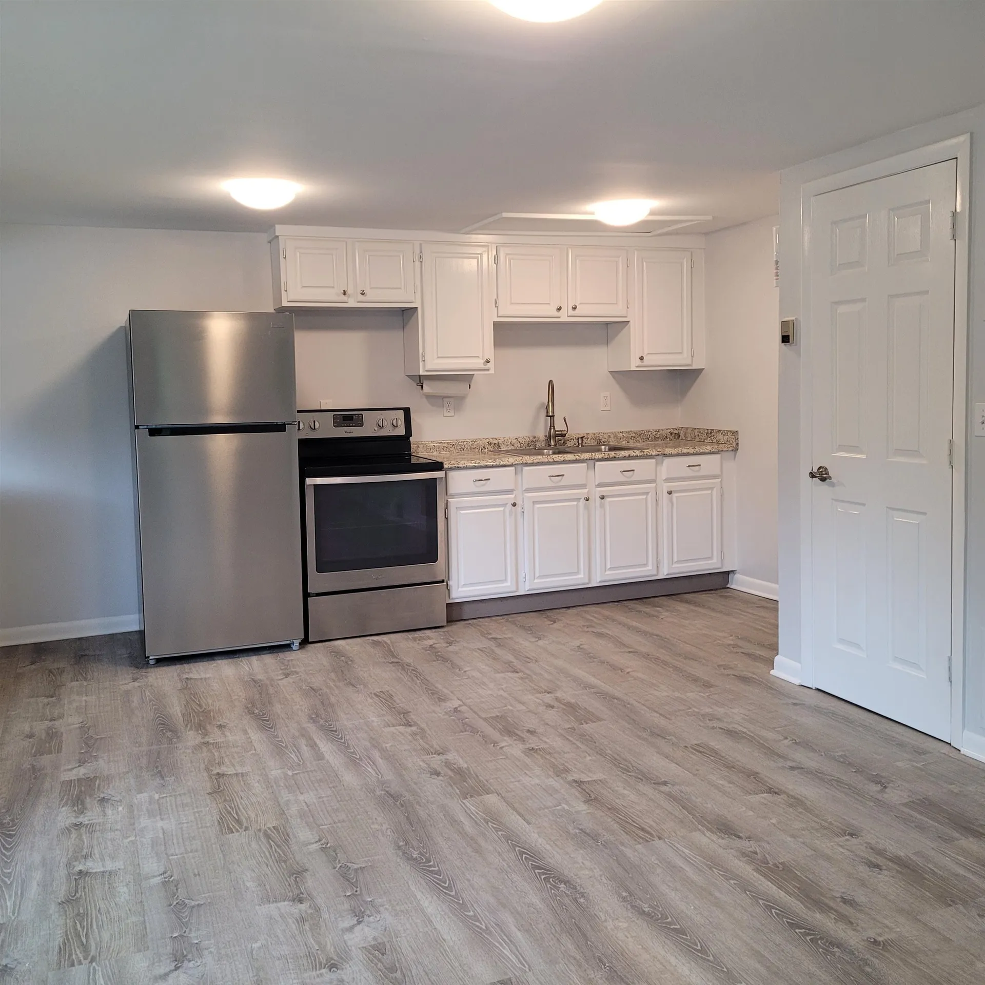 25 Ab South Street Bristol VT 05443