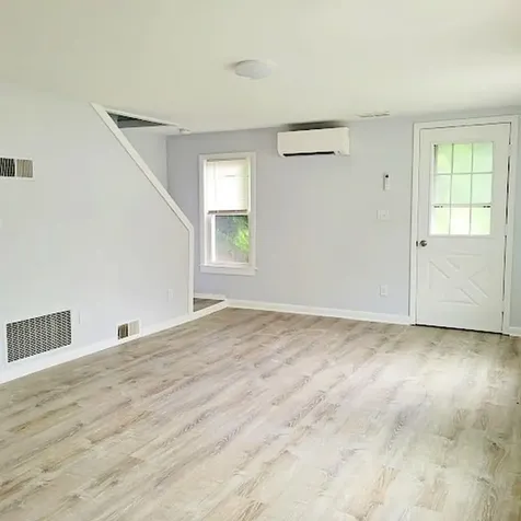 25 Ab South Street Bristol VT 05443