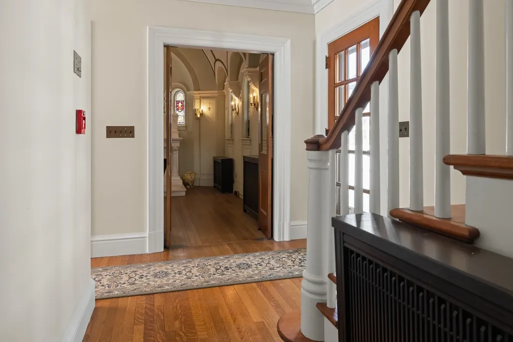 93 Chosen Vale Lane Enfield NH 03748