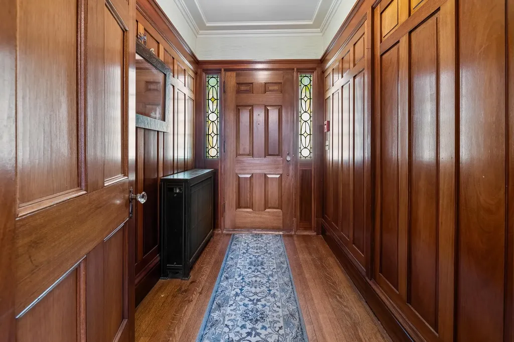 93 Chosen Vale Lane Enfield NH 03748