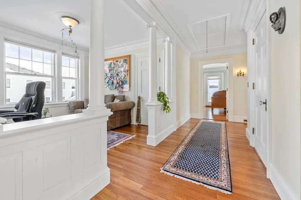 93 Chosen Vale Lane Enfield NH 03748