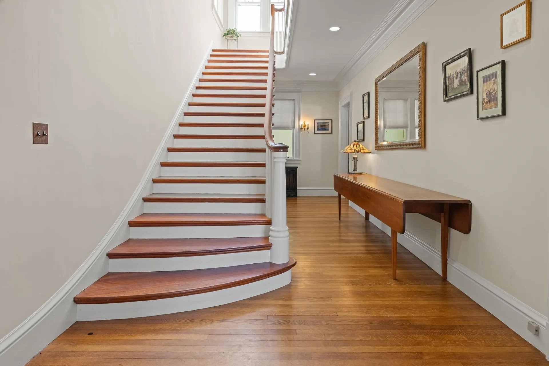 93 Chosen Vale Lane Enfield NH 03748