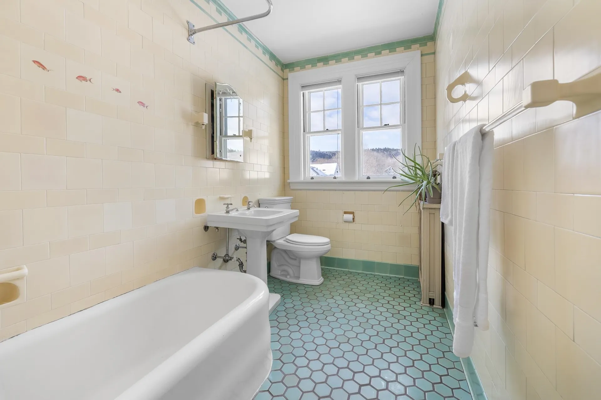 93 Chosen Vale Lane Enfield NH 03748