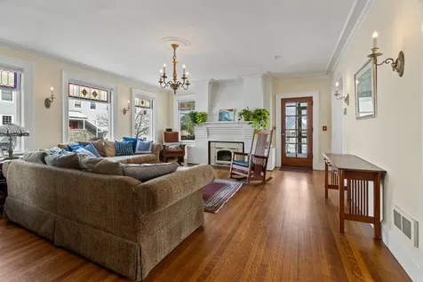 93 Chosen Vale Lane Enfield NH 03748