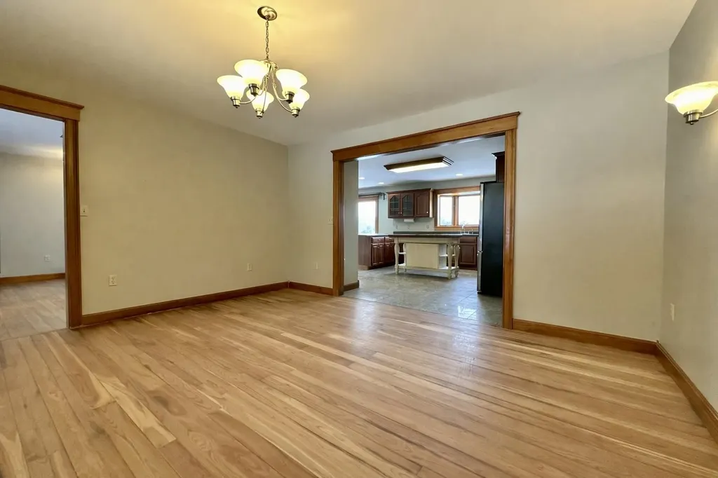 49 Sherri Lane Clarendon VT 05759