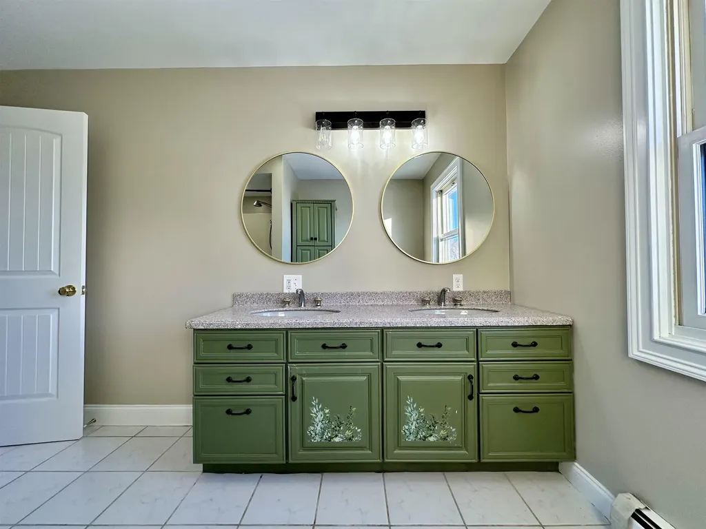 49 Sherri Lane Clarendon VT 05759