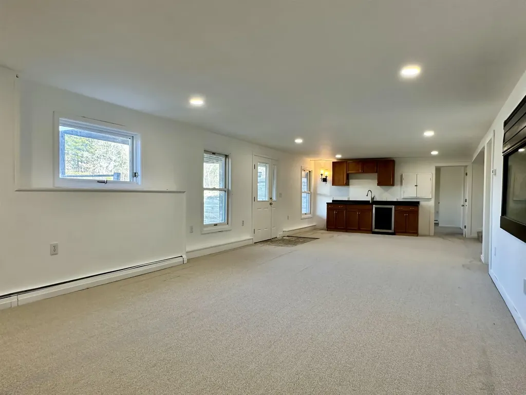49 Sherri Lane Clarendon VT 05759