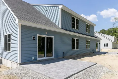 2 Cameron Court Hampstead NH 03841