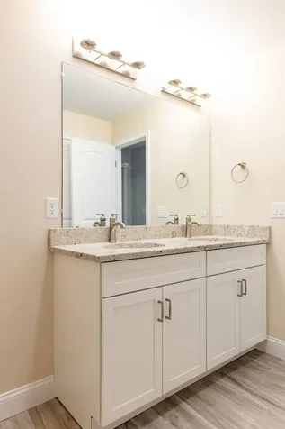 2 Cameron Court Hampstead NH 03841