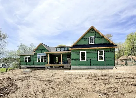 13-1 Dearborn Road Greenland NH 03840