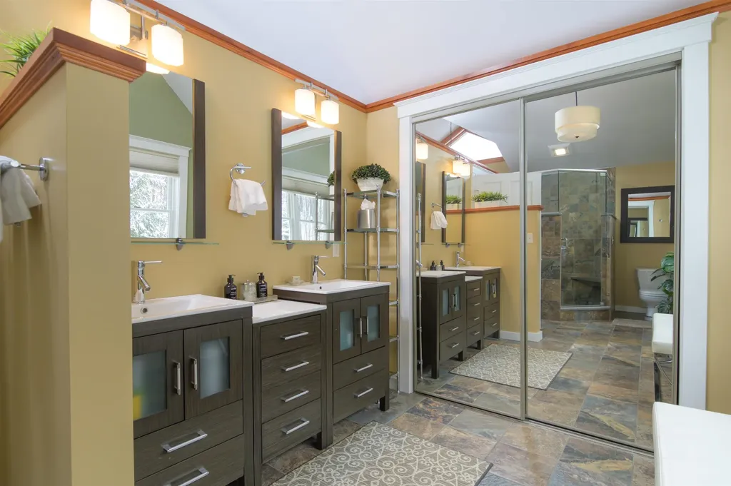 191 Moon Shadow Drive Ludlow VT 05149