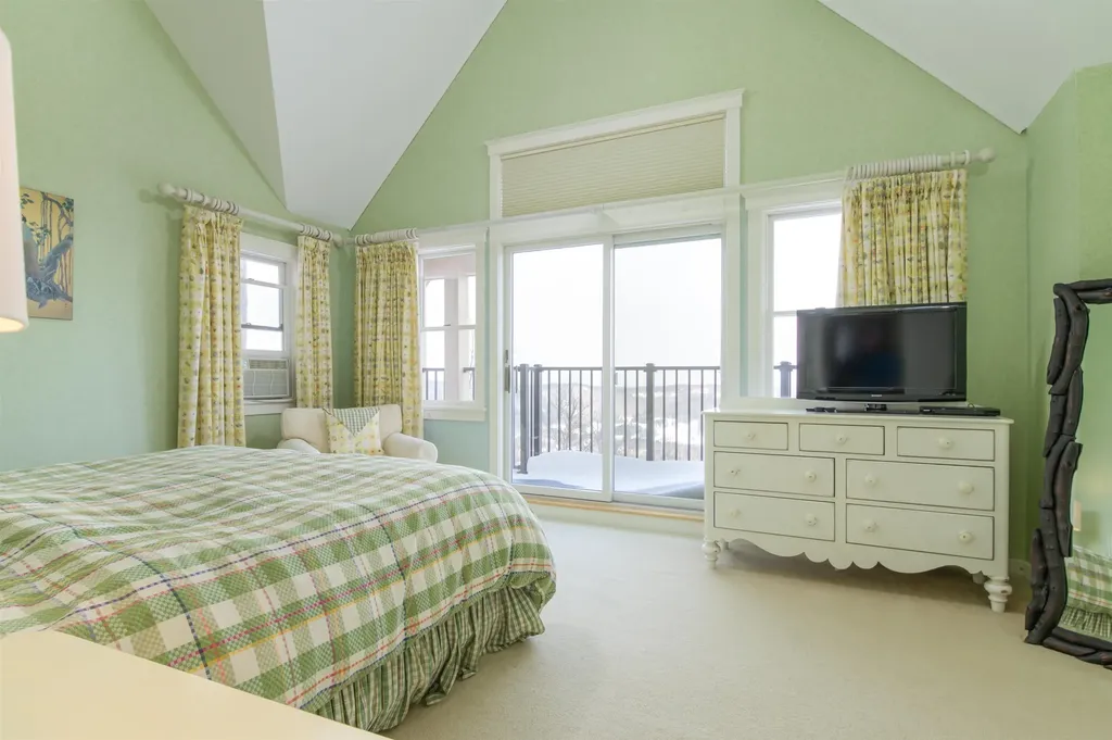 191 Moon Shadow Drive Ludlow VT 05149