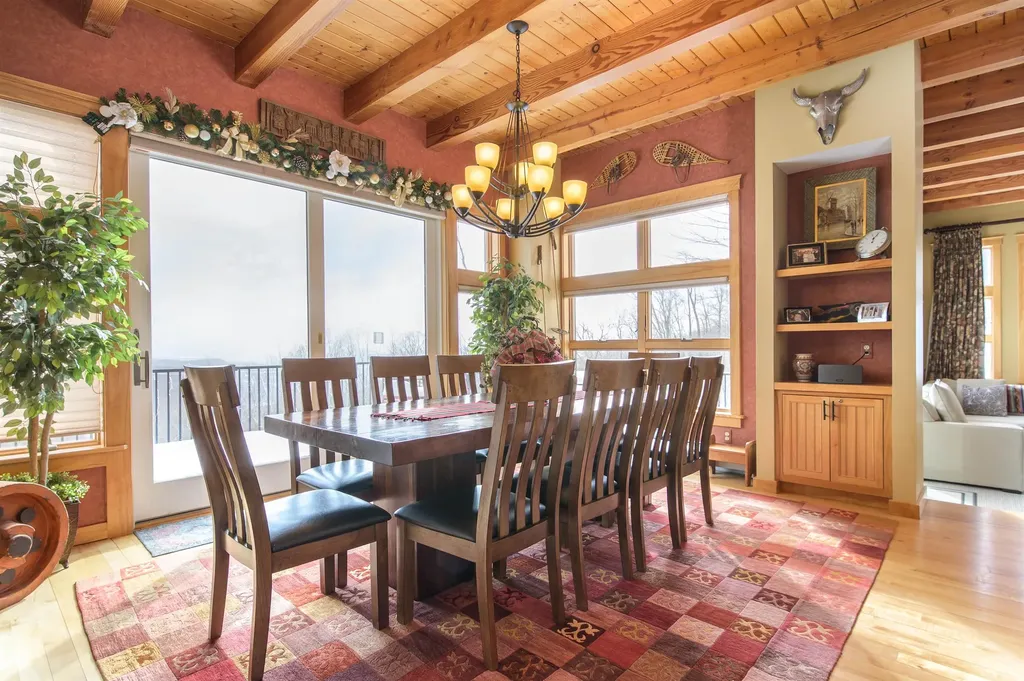 191 Moon Shadow Drive Ludlow VT 05149