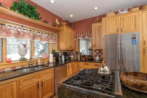 191 Moon Shadow Drive Ludlow VT 05149