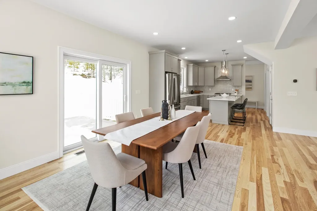 8 Megans Way Epping NH 03042