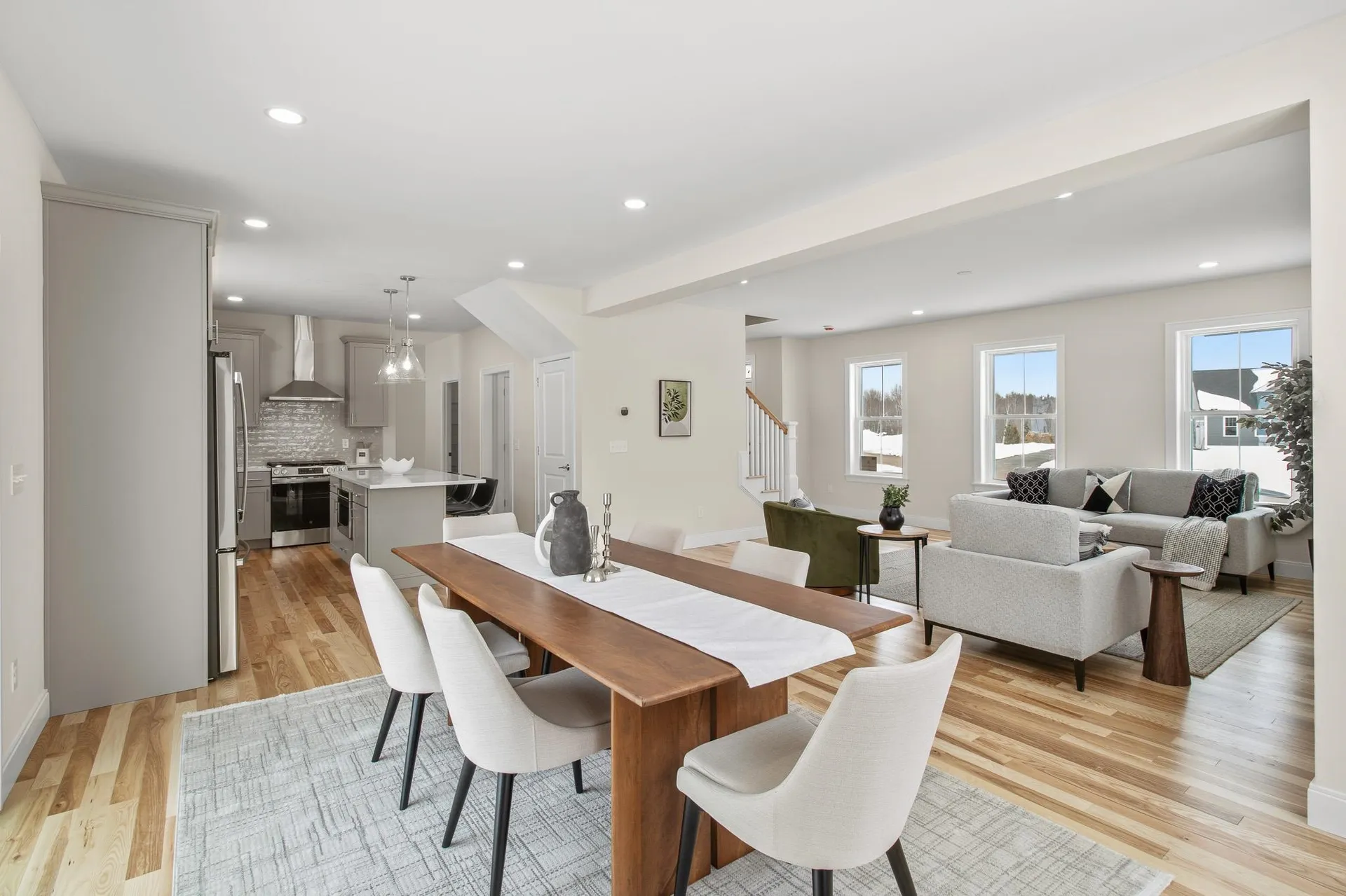 8 Megans Way Epping NH 03042