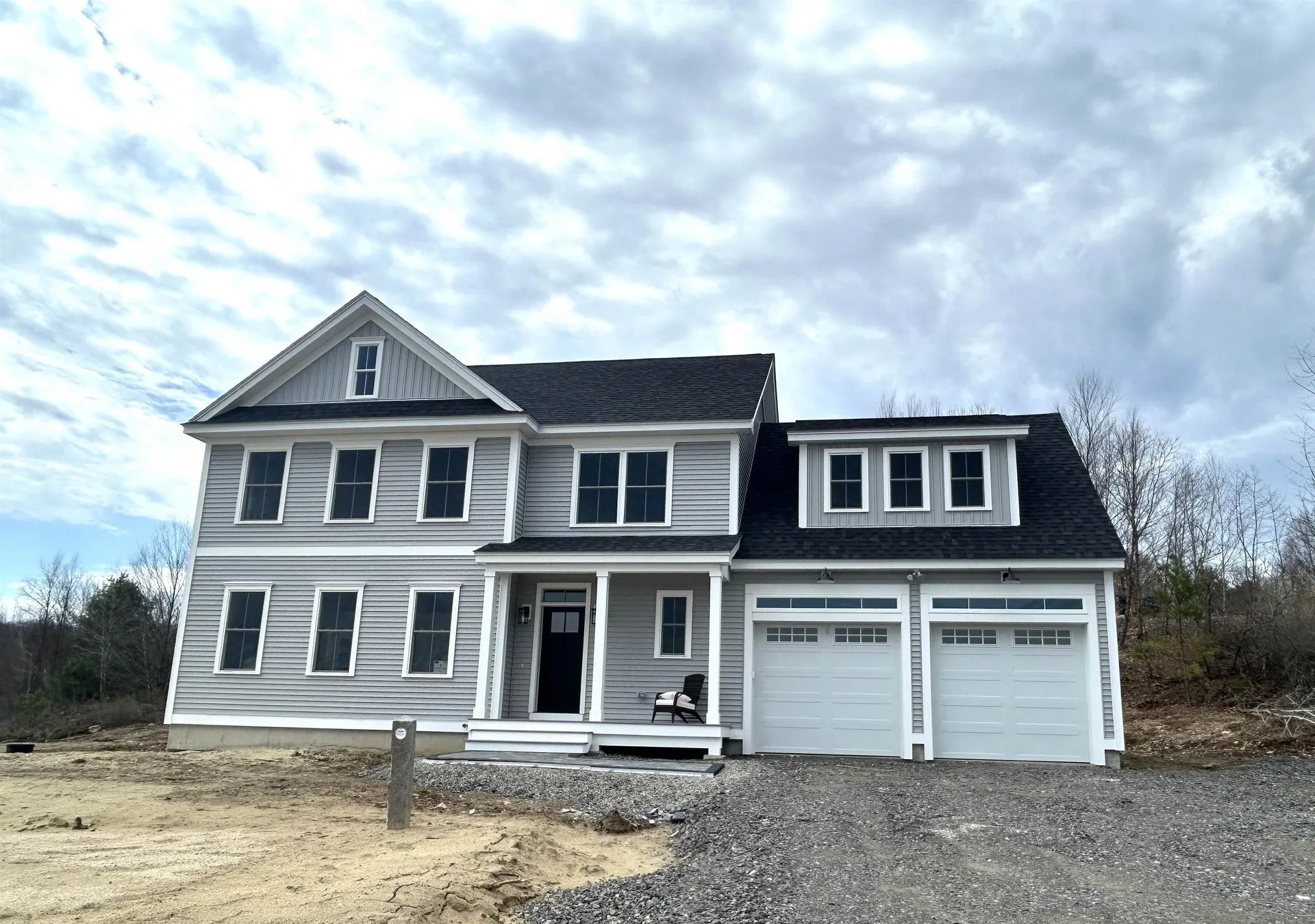 8 Megans Way Epping NH 03042