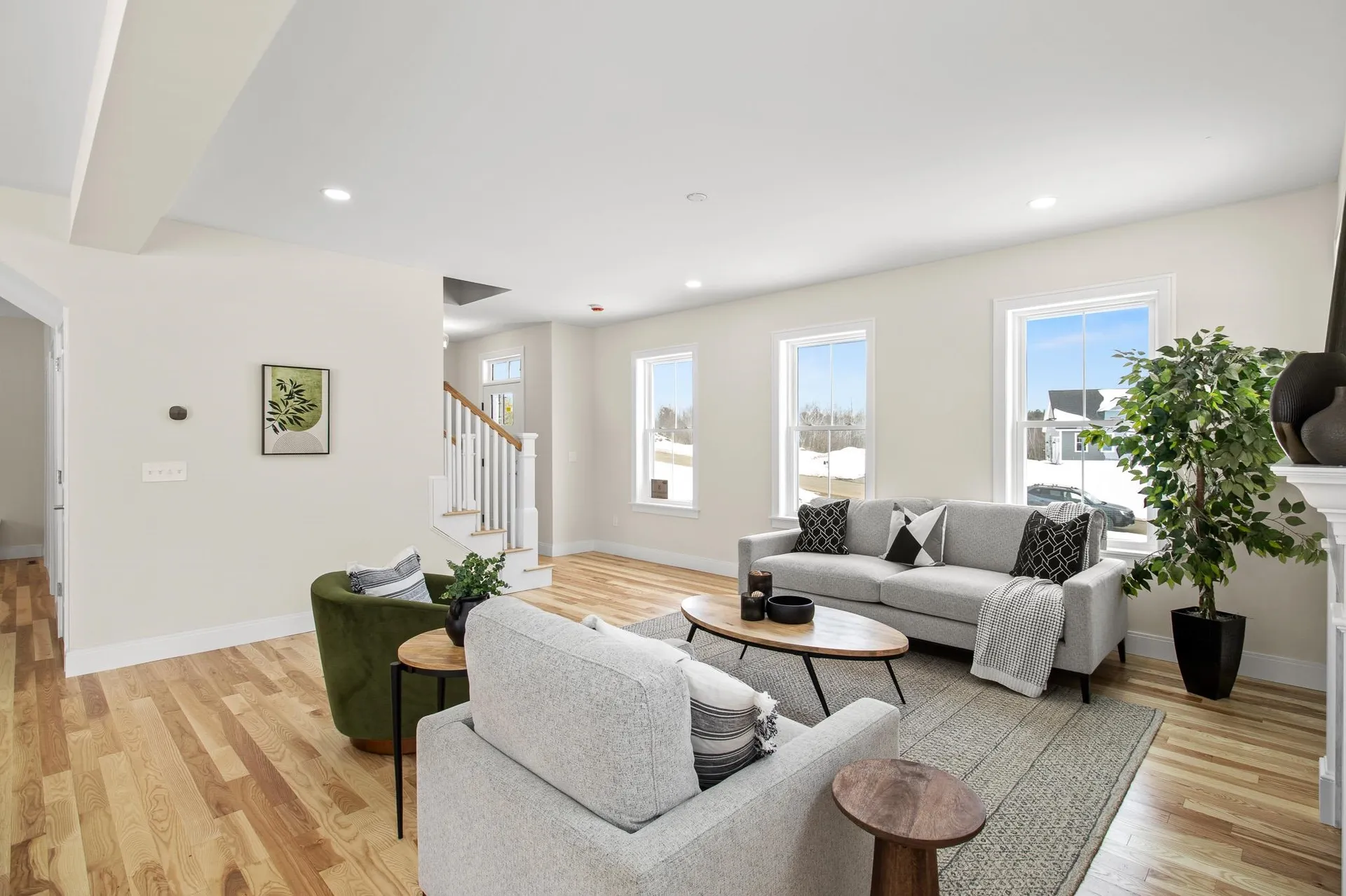 8 Megans Way Epping NH 03042