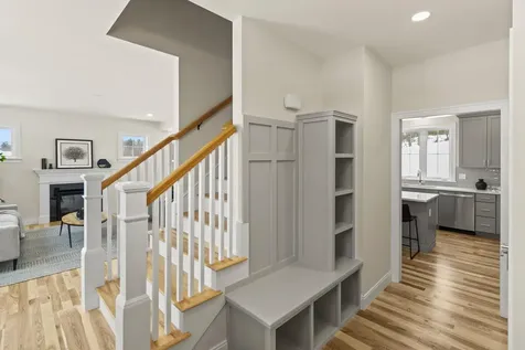 8 Megans Way Epping NH 03042