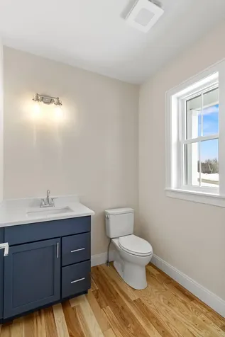 8 Megans Way Epping NH 03042