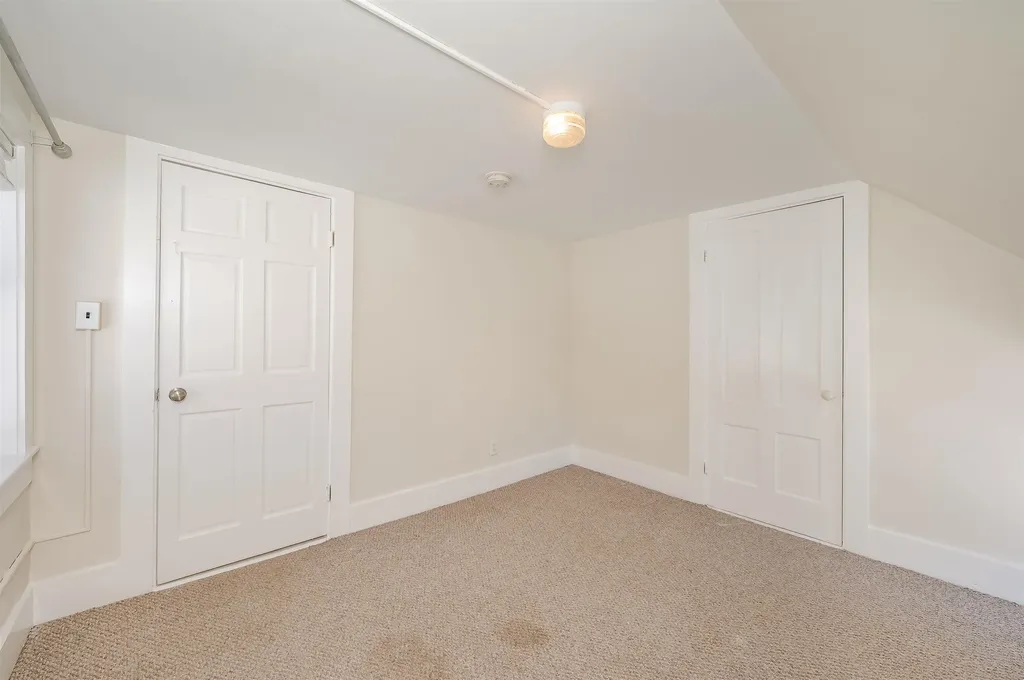 80 Woodlawn Circle Portsmouth NH 03801