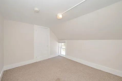 80 Woodlawn Circle Portsmouth NH 03801