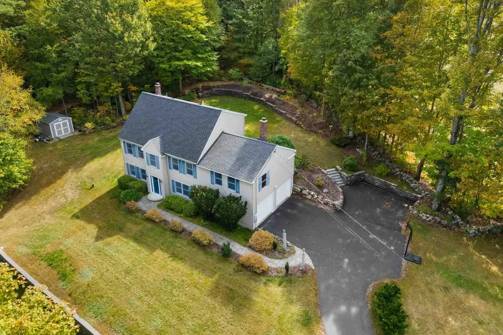 662 Nh Route 129 Loudon NH 03307