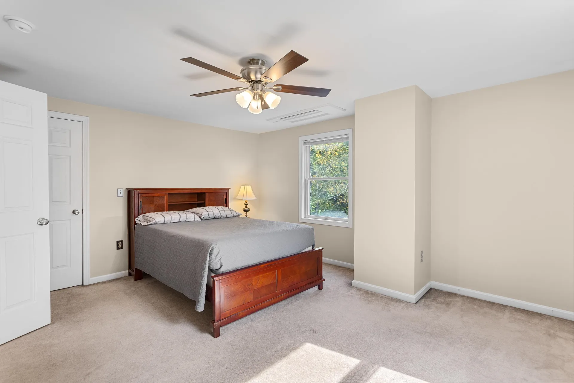 662 Nh Route 129 Loudon NH 03307